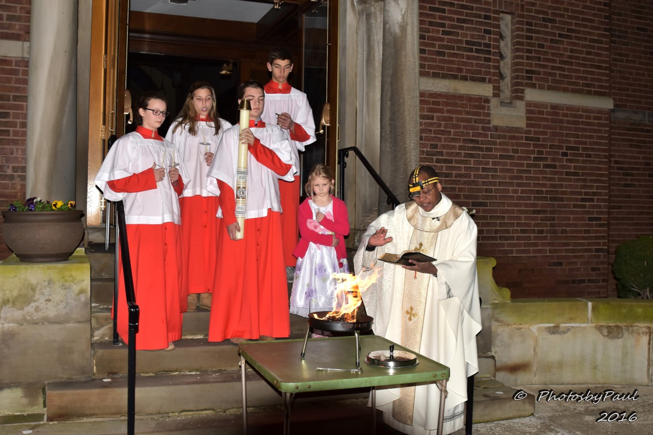 Easter Vigil – The Creation of the Rogus Ardens (Blazing Fire)